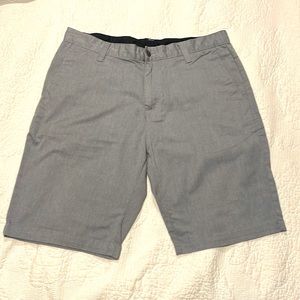 Light grey mens shorts